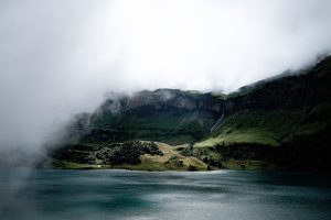 fwxculYOjDo-maxime-staudenmann-unsplash
